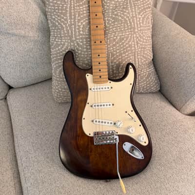 Fender Stratocaster 2005-2009 - Vintage Walnut Nitrocellulose Lacquer image 10
