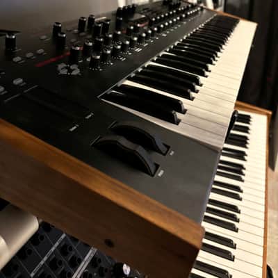 Dave Smith Instruments Prophet 12 61-Key 12-Voice Polyphonic Synthesizer 2013 - 2018 - Black with Wood Sides image 2