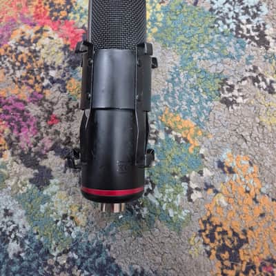 Focusrite Scarlett studio condenser mic image 2