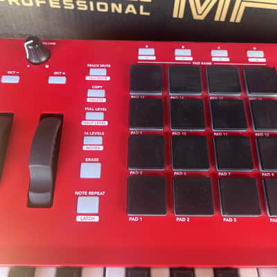 Akai MPC Key 37 Red image 3