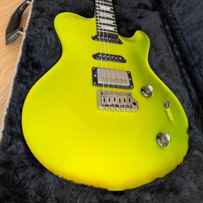 Nik Huber Dolphin 2023 - Custom Lime Green image 4