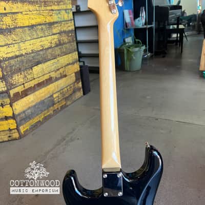 Fender Traditional '60s Stratocaster | Made in Japan image 11