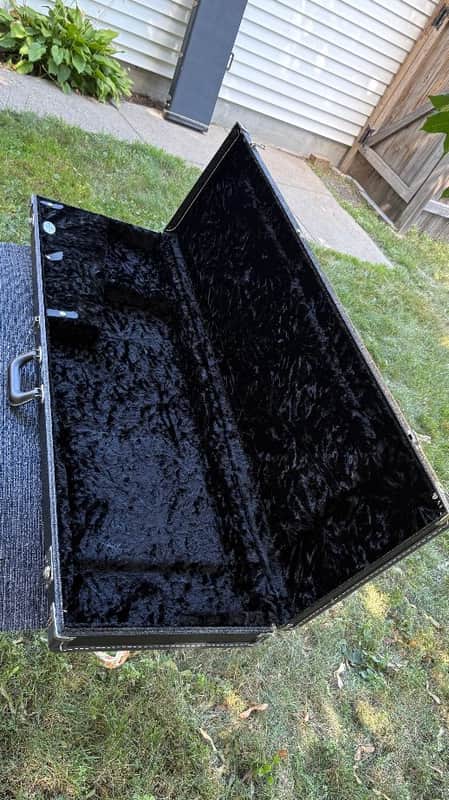 NEW 2020 FENDER PRECISION BASS CASE w/KEYS-BLACK POODLE INTERIOR image 1