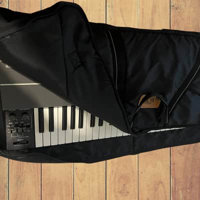 Roland Juno-106 Vintage Analog Synth — Excellent Condition, Fully Functional w/ Gig Bag image 3