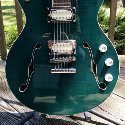 First Act Delia Semi-hollow body guitar - Model CE540 - Blue Green image 7