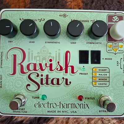 Electro-Harmonix Ravish Sitar Sitar Emulator 2011 - Present - Green / Red image 3