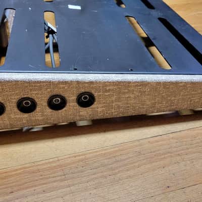 Pre-Owned Creation Elevation 32x16 Pedalboard image 3