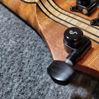 Barlow Guitars  Falcon II 2020 Camphor Burl / Spanish Cedar / Ebony image 3