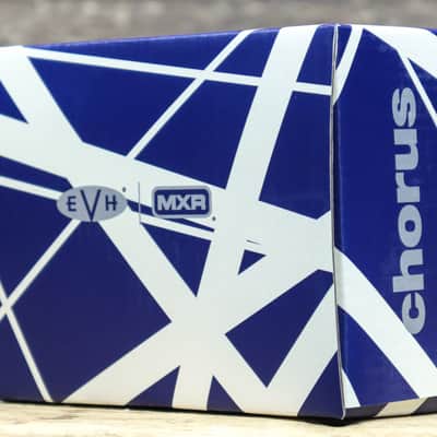 MXR EVH 30 5150 Chorus Eddie Van Halen Classic Chorus Stereo Output Effect Pedal image 10