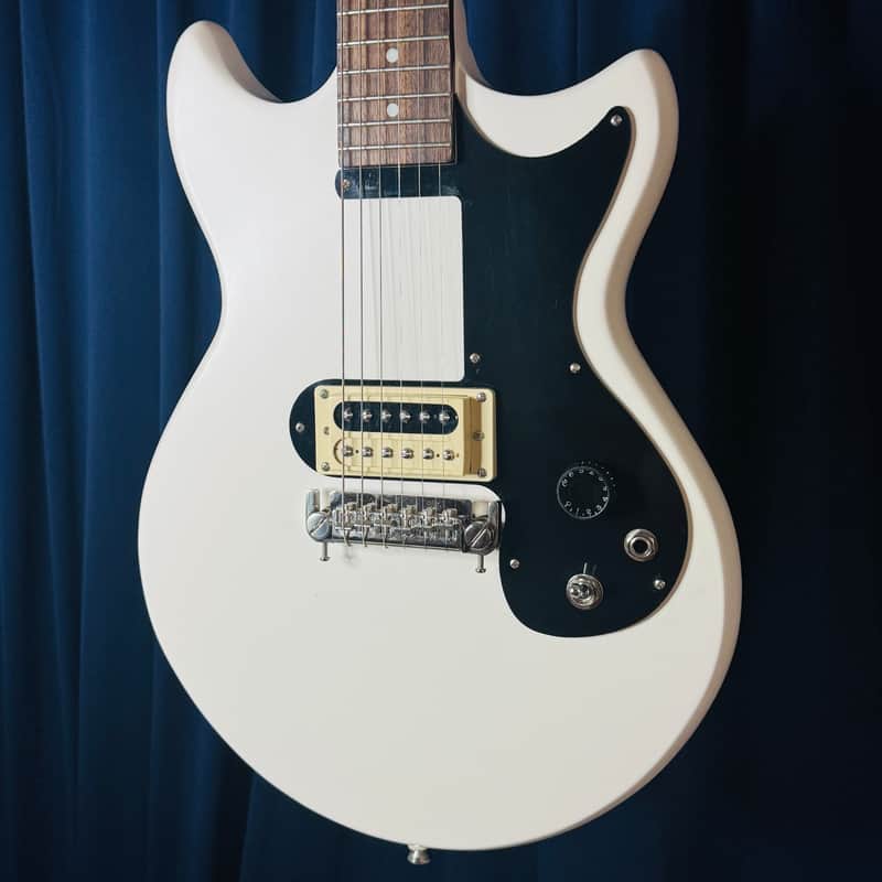 Epiphone Joan Jett Signature Olympic Special 2022 - 2025 - Aged Classic White image 1