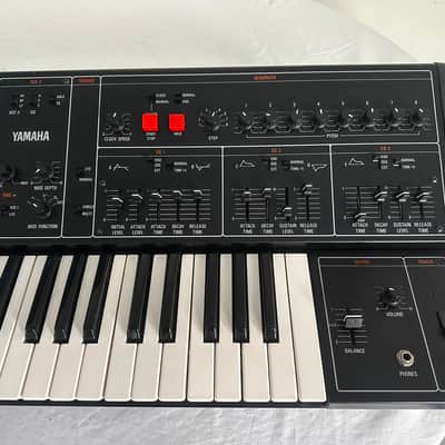 Yamaha CS-30 Monophonic Synthesizer 1977 - 1980 - Black image 5