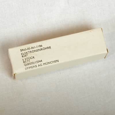 Siemens 6267/ EF86 pre amp tube NOS image 2