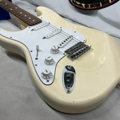 Fender Standard Stratocaster Strat Left Handed Lefty Electric Guitar - Arctic White image 19