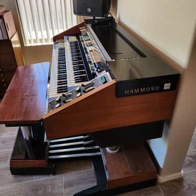 Rare, Vintage (1971) Hammond X66 with 2 Matching tone cabinets, cables, pedals and bench. image 4