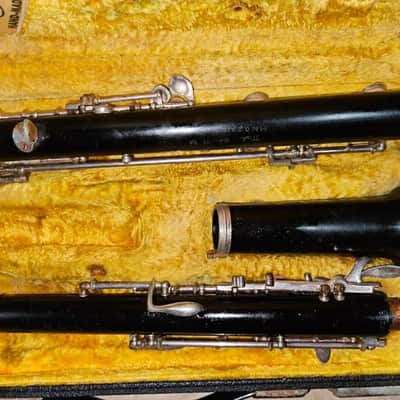 Larilee wood oboe with case. USA. Good but needs fixing up. image 4