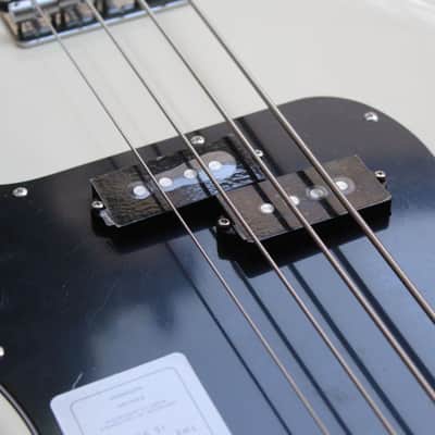FENDER Standard Precision Bass Olympic White, 3, 90 KG image 4