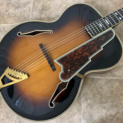 Al Valenti's 1937 D'Angelico New Yorker image 3