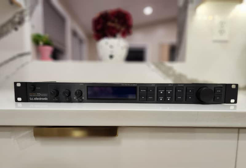 TC Electronic M-One XL 2010s - Black image 1