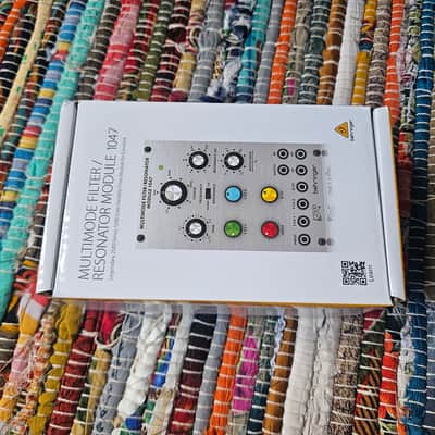 Behringer 1047 Multimode Filter / Resonator Eurorack Module 2021 - Present - Silver image 2