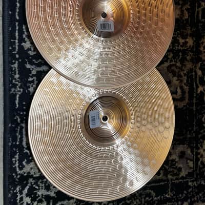 Mint Zildjian 13" I Family Hi-Hat Cymbals (Pair) - Traditional image 3