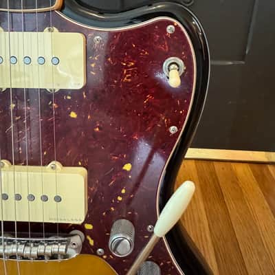 Fender American Ultra Jazzmaster Ultraburst w/ Elite Hard Case +Extras image 9