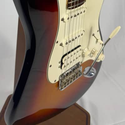 Fender USA Standard Stratocaster W/ OHSC 2008 - 3 Color Sunburst image 3