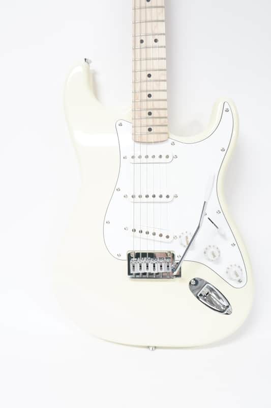 Squier Affinity Stratocaster SSS 2026 - Olympic White image 1