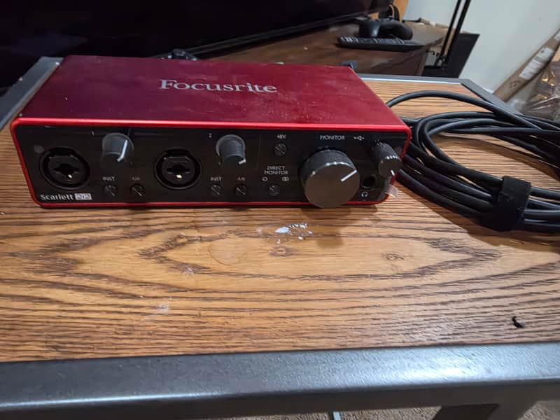 Focusrite Scarlett Solo 3rd Gen USB Audio Interface 2019 - Present - Red / Black image 1