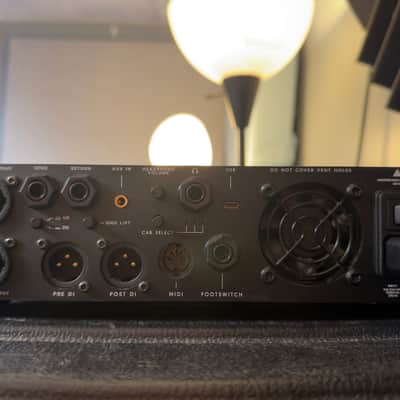 Darkglass Electronics Microtubes 900 V2 900-Watt Bass Amp Head 2021 Black with Intelligent Footswitch image 2