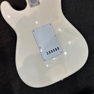 Univox U1850 Ripper S-style Guitar - MIJ Made In Japan 1970s - White image 12