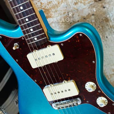 Fender USA American Professional Jazzmaster Blue Sparkle Metallic offset guitar - AVRI neck - p90 image 7