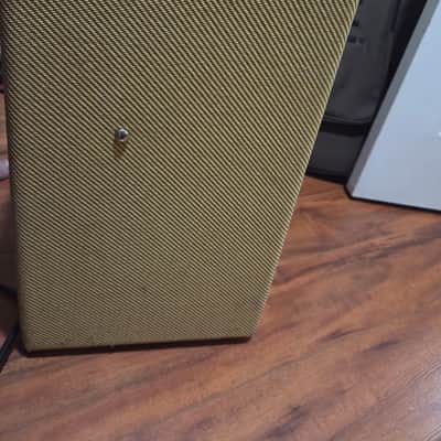 Fender Blues Deluxe Reissue 2-Channel 40-Watt 1x12" Guitar Combo 2005 - Present Tweed image 4