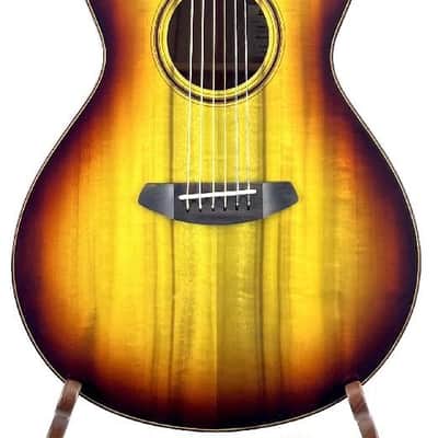 Breedlove USA Oregon Concert Earthsong Myrtlewood Ltd Edition w/ Case Ser#: 28698 image 1