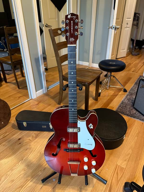 Harmony H54 Rocket 1964 - Red Sunburst image 1