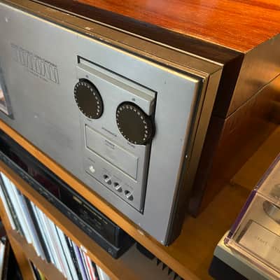 Luxman M-6000 1975 silver face image 3