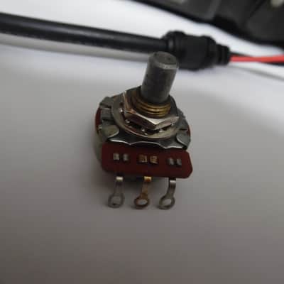 Vintage 1971 Fender Mustang P Bass Telecaster 250K Pot Potentiometer image 1