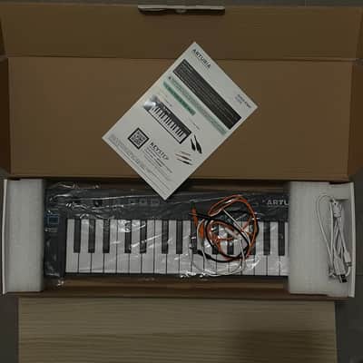 Arturia KeyStep 32-Key MIDI Controller 2019 - 2025 - Black image 2