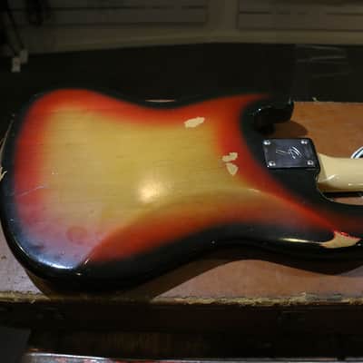 Fender Jazz Bass with Rosewood Fretboard 1970 - 1974 - Sunburst image 7