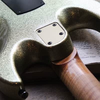 PATRICK JAMES EGGLE '96 Drop Top Gold Metal Flake "96 Drop Top Gold Metal Flake" HARDCASE and PAPERS, 3, 57 KG image 10