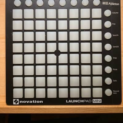 Novation Launchpad Mini MKII Pad Controller 2015 - 2019 - Black