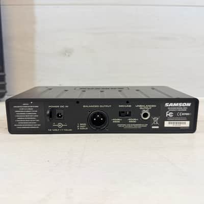Samson Stage 55 Wireless System ST5 Bodypack SR55 Receiver w/ Case & Mic image 3