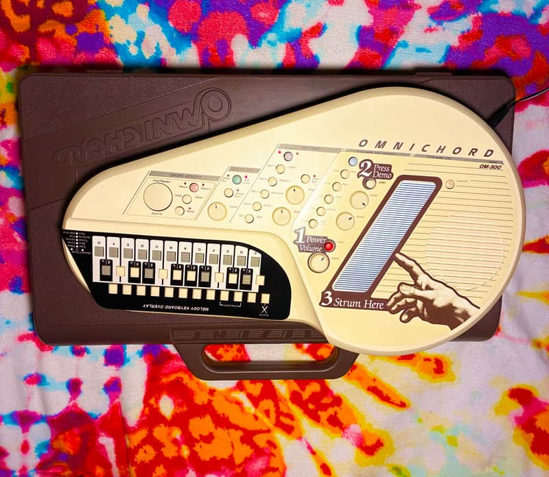 Suzuki OM-300 Omnichord W/Case + AC image 1
