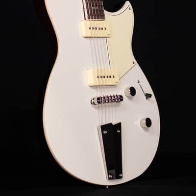 Yamaha RSS02T Revstar Standard Electric Guitar, Vintage White with Gig Bag image 4