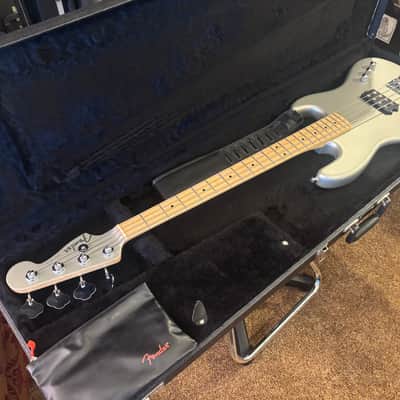 Fender Flea Artist Series Signature Active Jazz Bass 2018 Satin Inca SIlver image 16