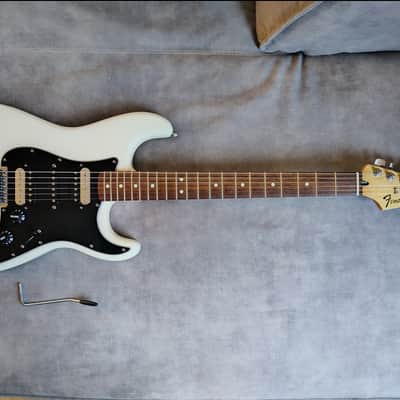 Fender Blacktop Stratocaster 2012-2014 - Olympic White image 10