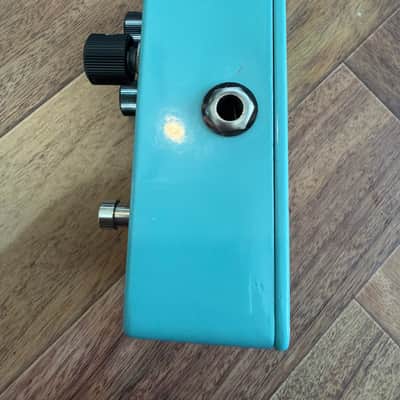 Walrus Audio Deep Six Compressor V1 2012 - 2018 - Blue / Red Diver image 2
