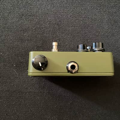 JHS Green Russian Big Muff Reissue with Moscow Mod 2018 - Green image 5