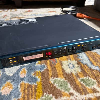 Yamaha SPX2000 Professional Multi-Effect Processor | Reverb
