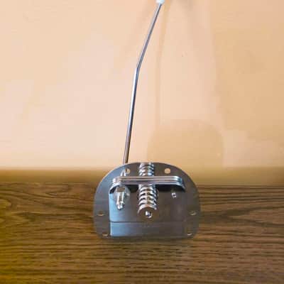 Fender Squire J Mascis Jazzmaster tremolo with arm image 5