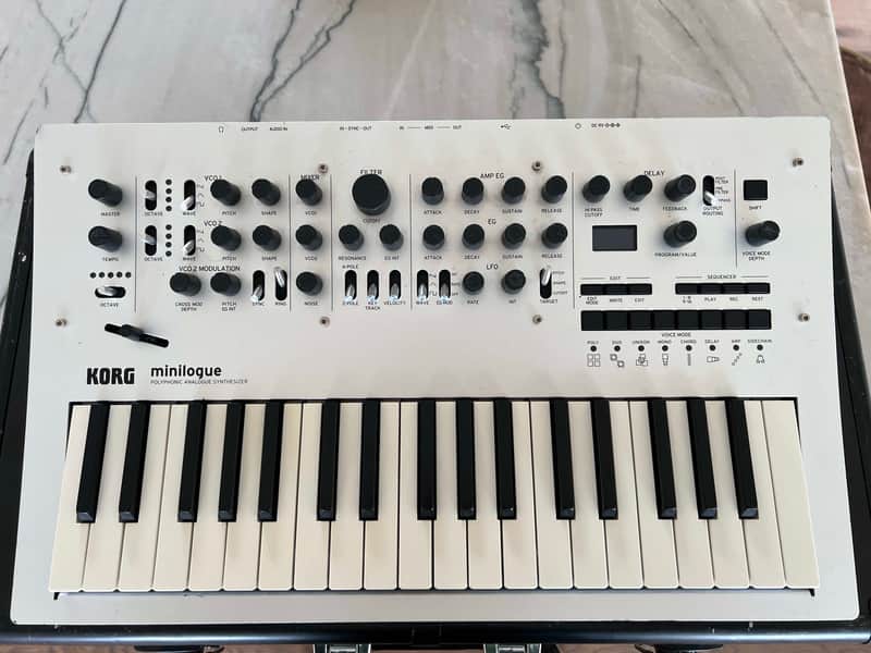 Korg Minilogue 4-voice Analog Polyphonic Synthesizer | Reverb Canada